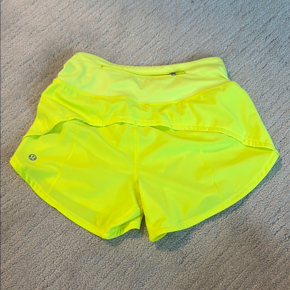 Lululemon Athletica Yellow Athletic Shorts Lightweight Performance